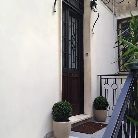 74 Crescenzio House Rom